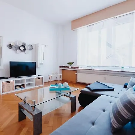 Oberhausen Sterkrade Nahe Westfield Centro Apartment